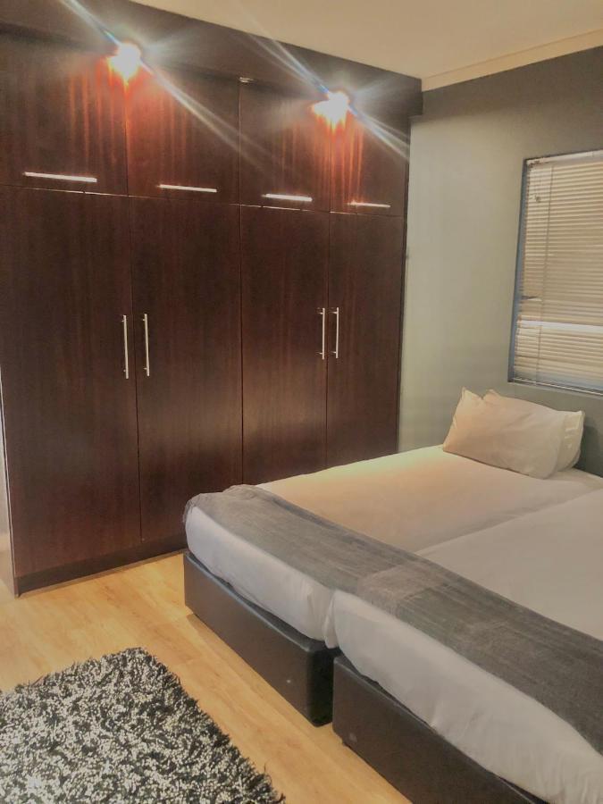 Icon Self Catering In Near Waterfront And Cticc Appartement *